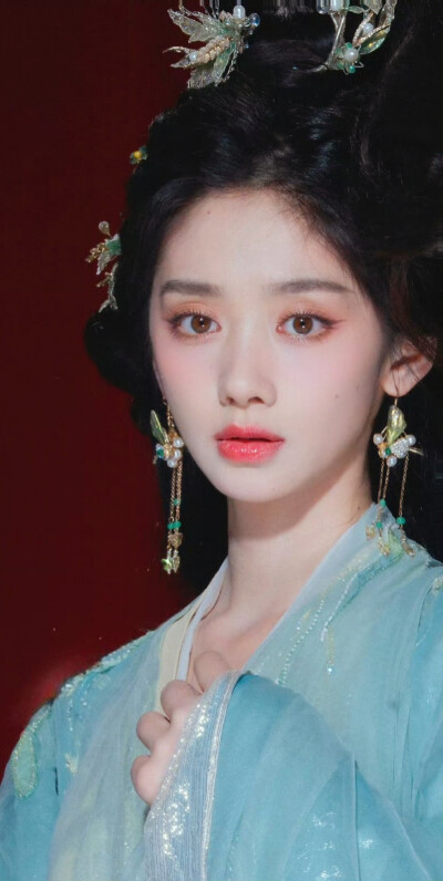 王影璐