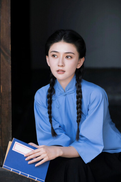 梁洁