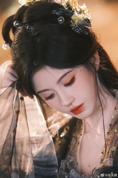 鞠婧祎