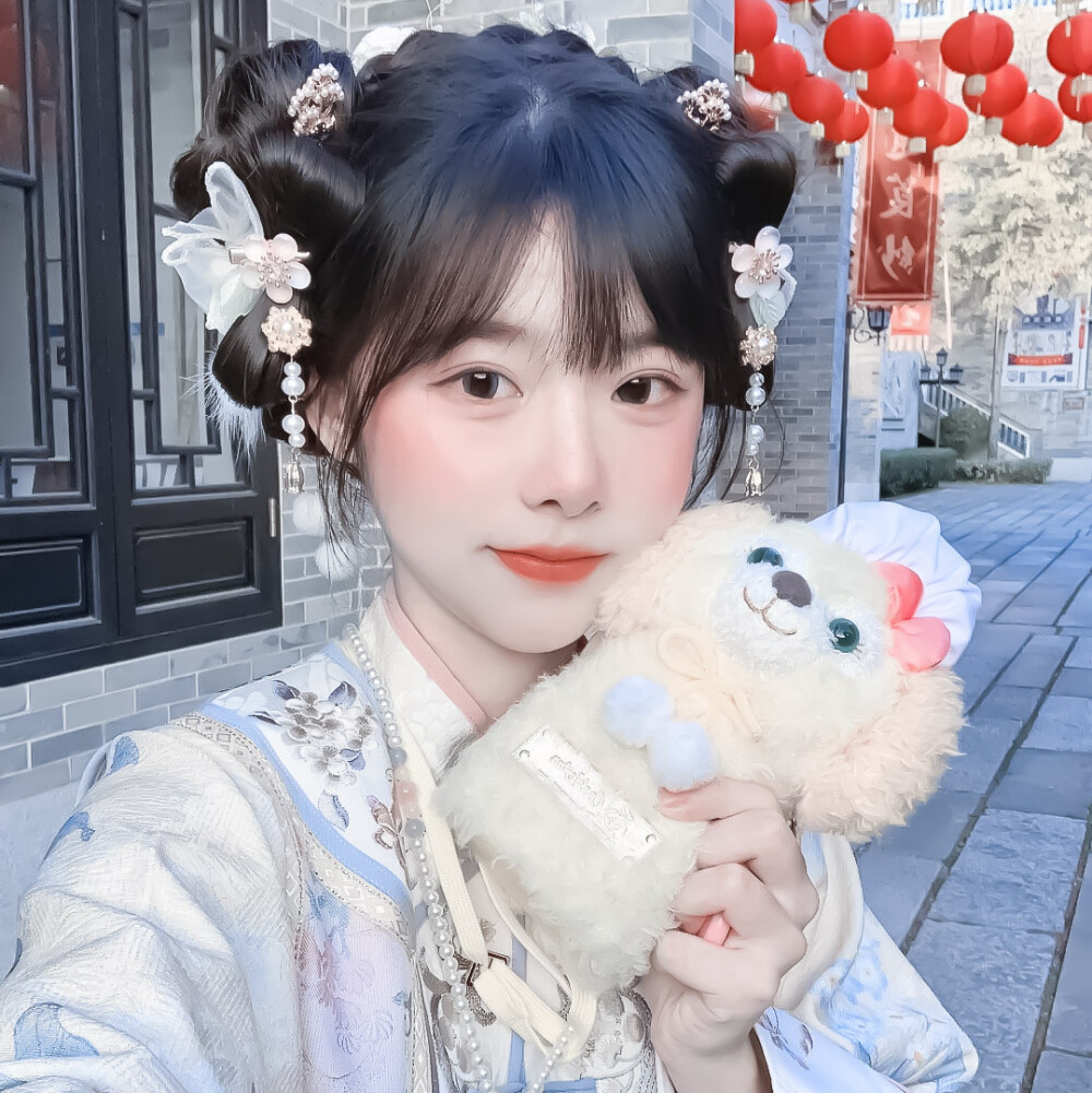 lo(๑•᎑<๑)ｰ☆veu