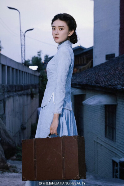 梁洁