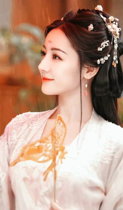 迪丽热巴