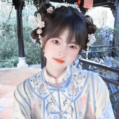 lo(๑•᎑<๑)ｰ☆veu