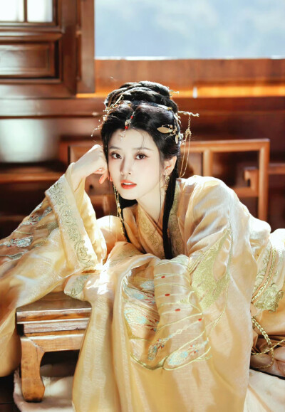 李若嘉