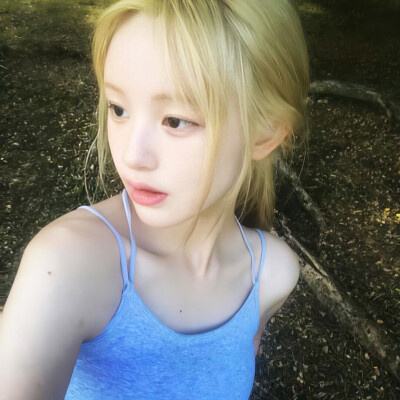 女头
