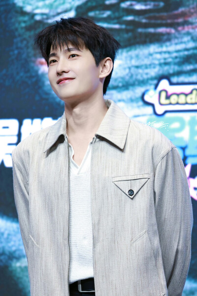 杨洋