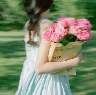 幸福的童话不过是一起度过平凡的岁月 ᖰ⌯'▾'⌯ᖳ