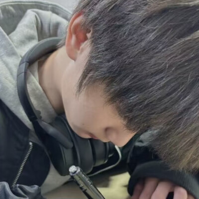 李煜东