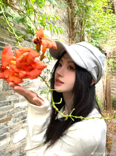 鞠婧祎