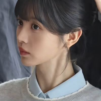 小猫在补妆