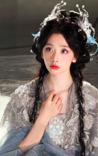 王影璐