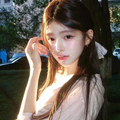 女生头像 绿色系