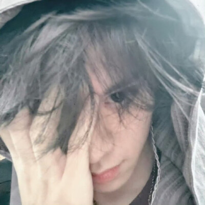 左航