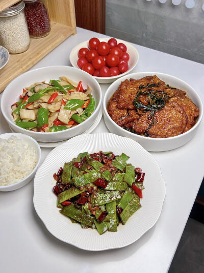 美食