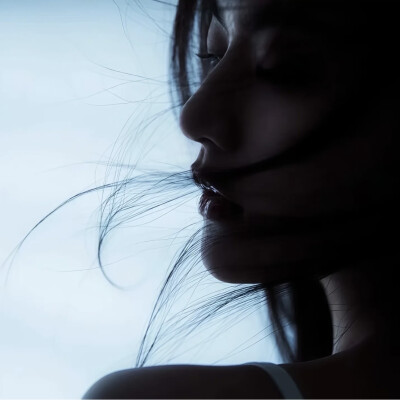 女头