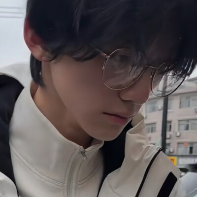 这是男高吧