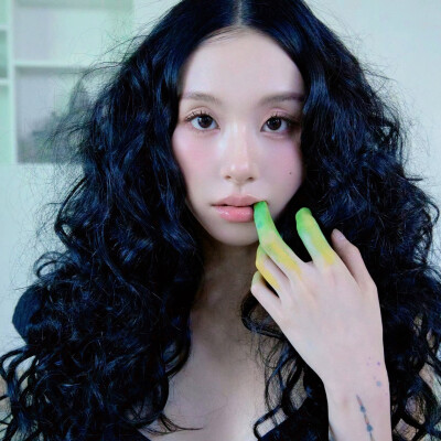 孙彩瑛