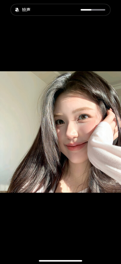 女