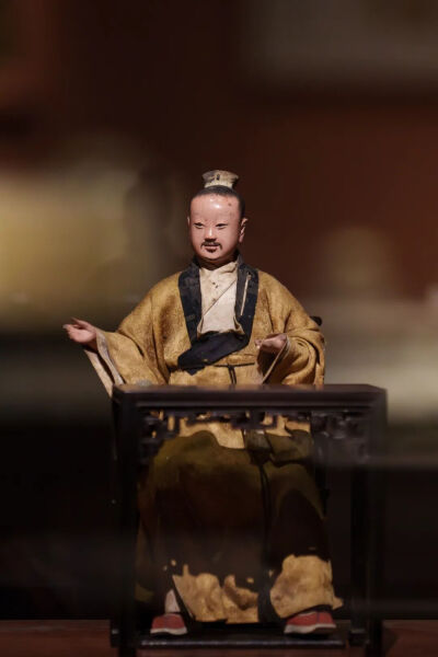 清乾隆 泥塑彩绘茶仙人像
故宫博物院藏

