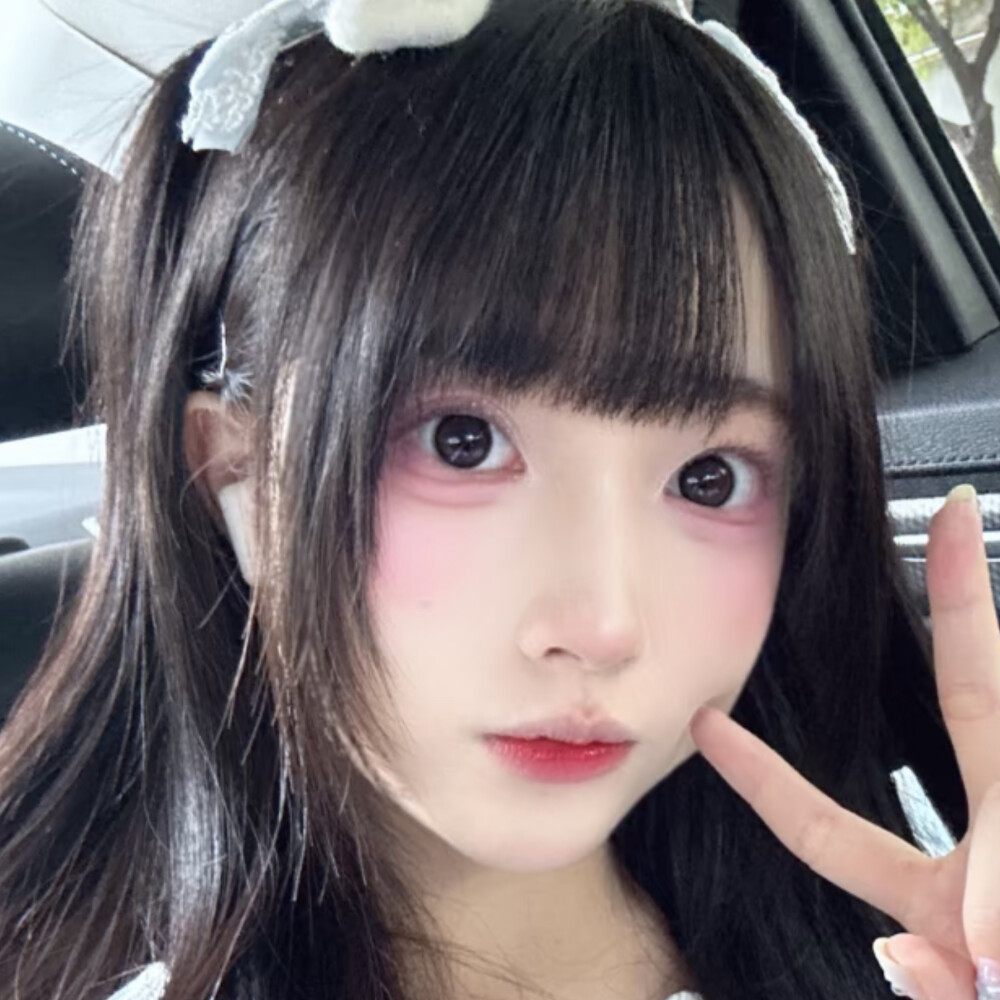 一拳打爆你的萌妹法(´･Д･)」