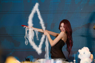 申有娜Ｙｕｎａ 签售