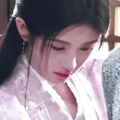 此女只应天上有