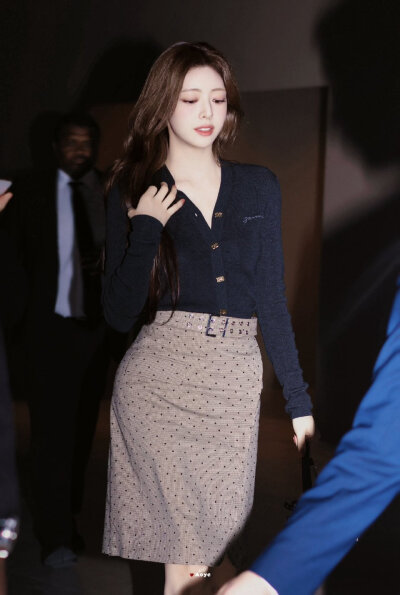 申有娜Ｙｕｎａ 千金