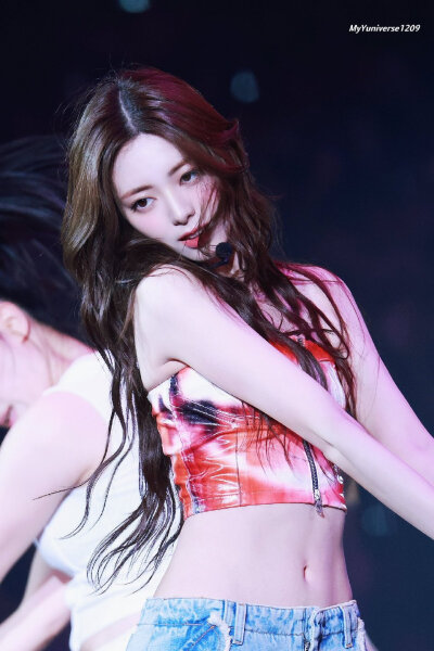 申有娜Ｙｕｎａ 神女