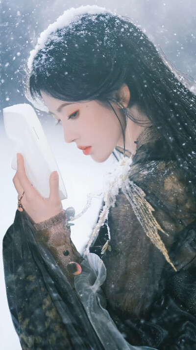 鞠婧祎