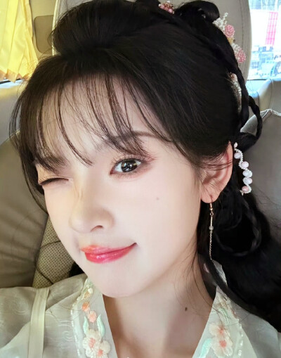 张淼怡