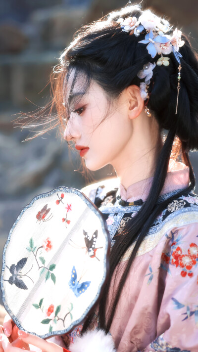 杨雨潼
