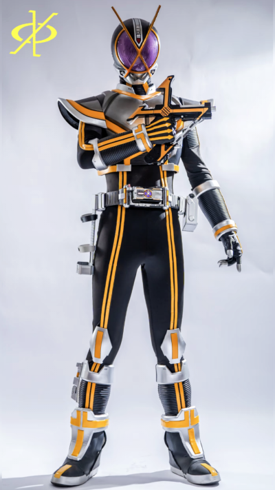 假面骑士凯撒，凯撒刃枪。《假面骑士555》系列。(侵权删)