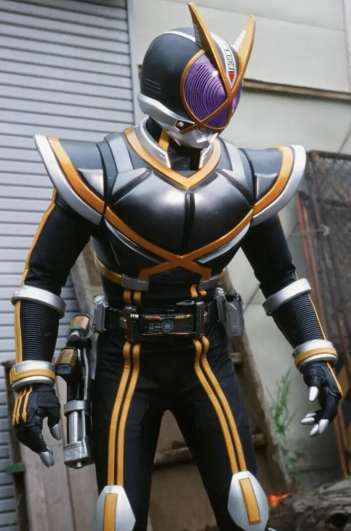 假面骑士凯撒。《假面骑士555》系列。(侵权删)