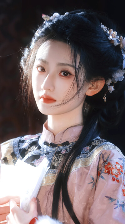 杨雨潼