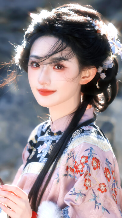 杨雨潼