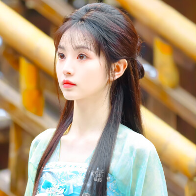 田曦薇