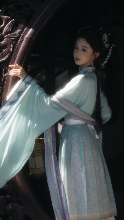 吉舒亦