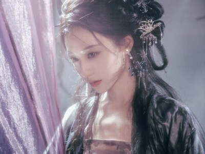 胡连馨