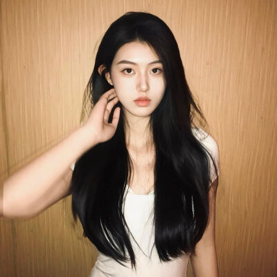 与其被动失眠不如主动熬夜˚⌯•༝•⌯˚