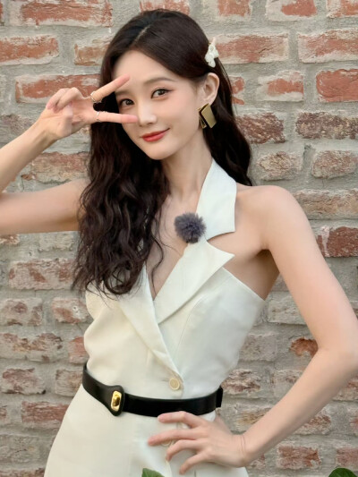 李一桐