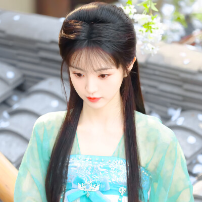 田曦薇