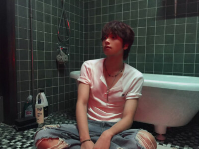 楷灿 solo
taste
crzy
nct
ins