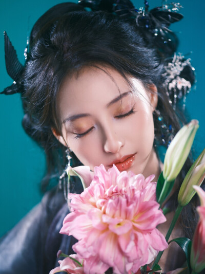 胡连馨