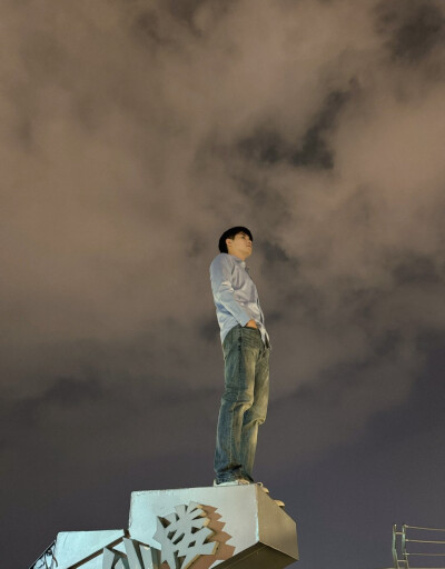 任豪