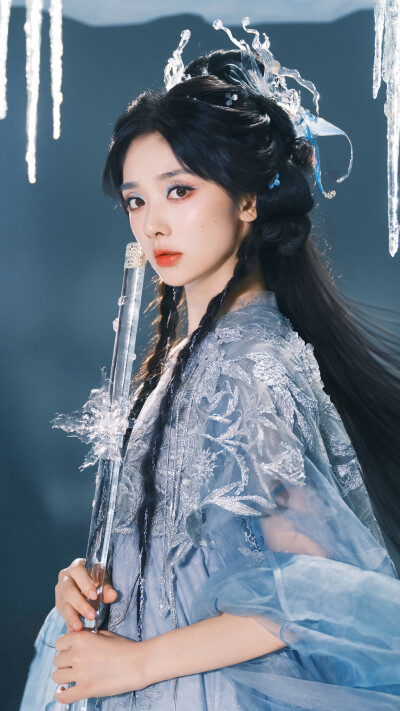 王影璐