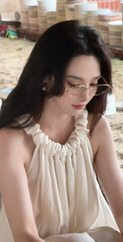 彭小苒