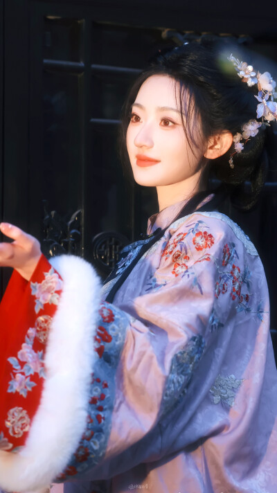 杨雨潼