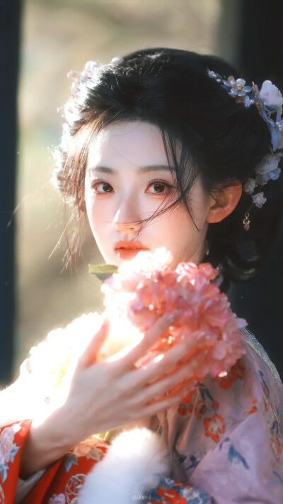 杨雨潼