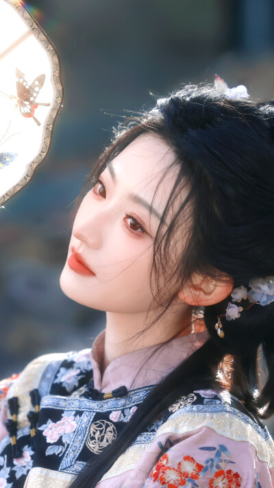 杨雨潼