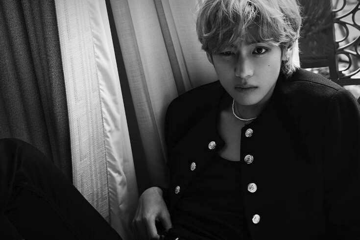 Old money’s elegance isn’t loud—it’s the quiet confidence of a legacy woven into every understated choice